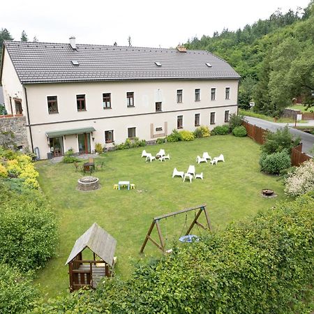 Penzion Starý Pivovar Křtiny Exteriér fotografie